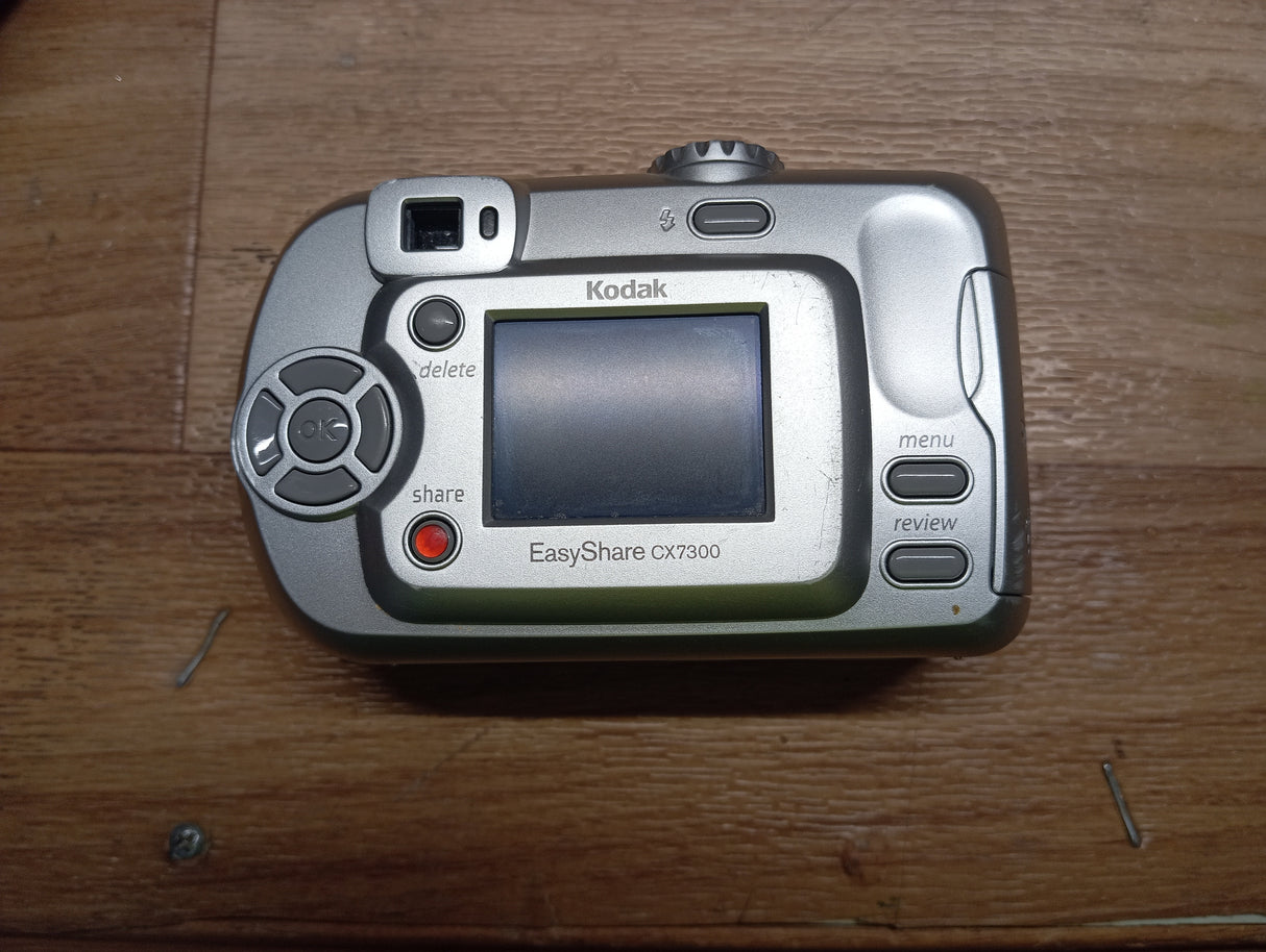 KodakEasyshare cx 73005cdb6936-6680-4a7a-8ad0-9a01167dc0c5