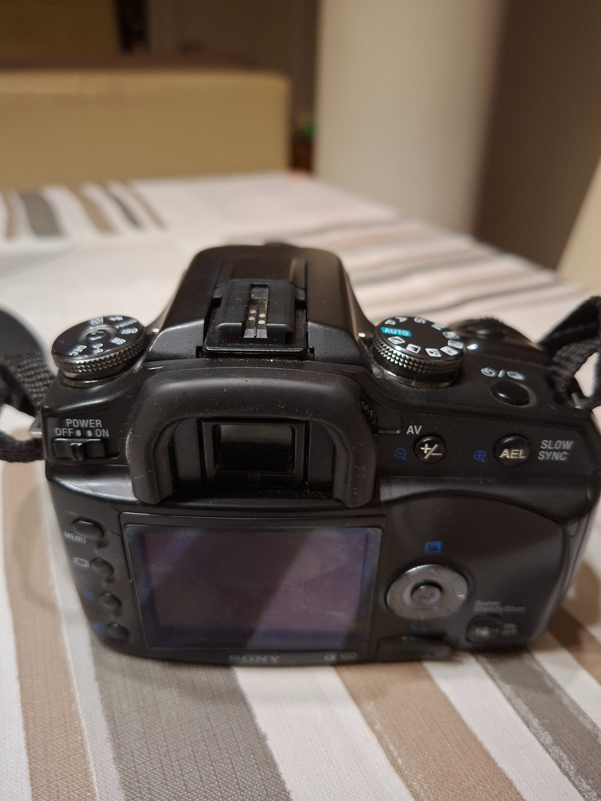 SonyDslr a10087d85a85-a280-499c-97a2-503edce134f3