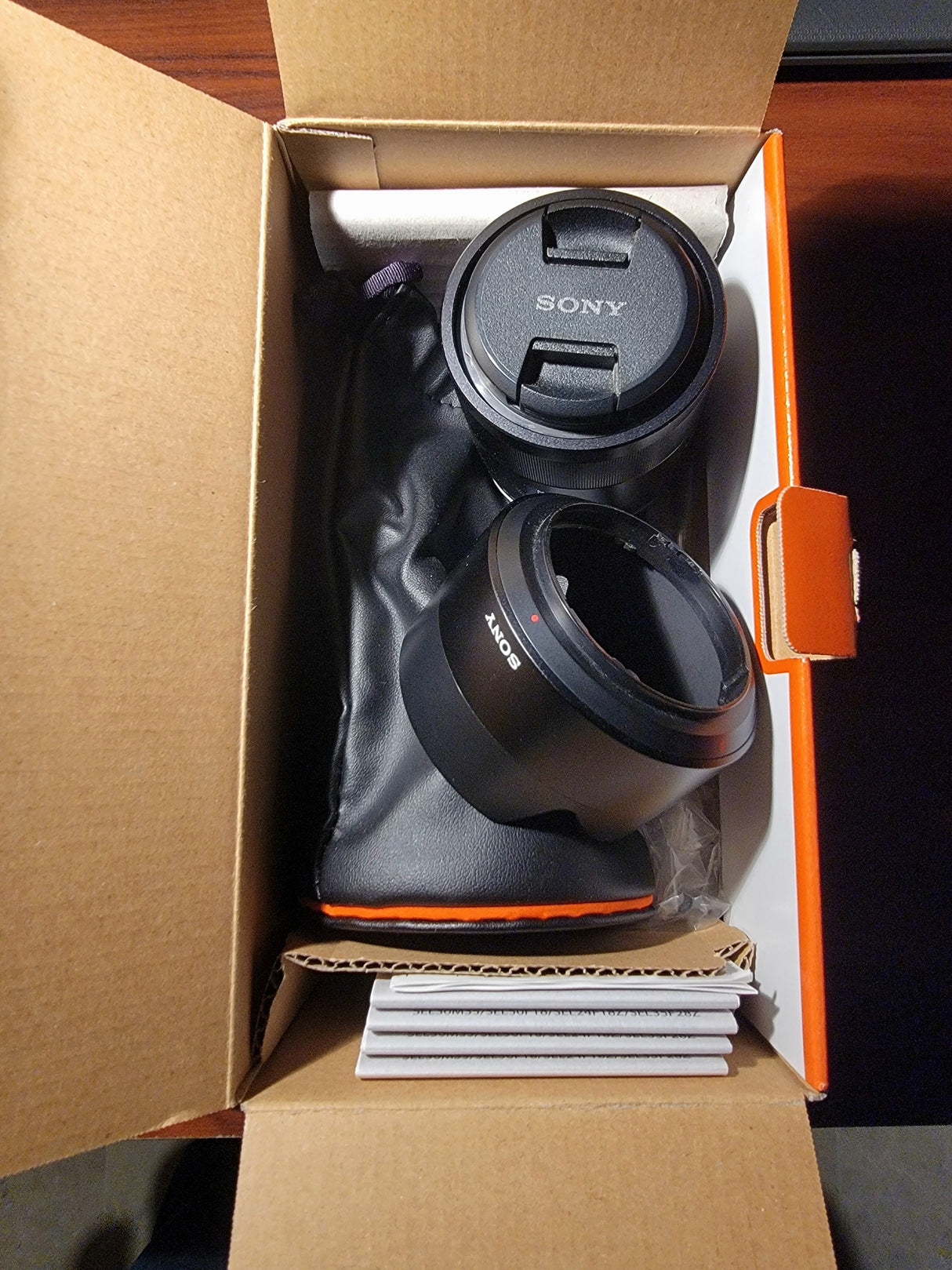 SonySel24f18z fe05e79c-abcd-41a0-bb0e-813829ee0ace