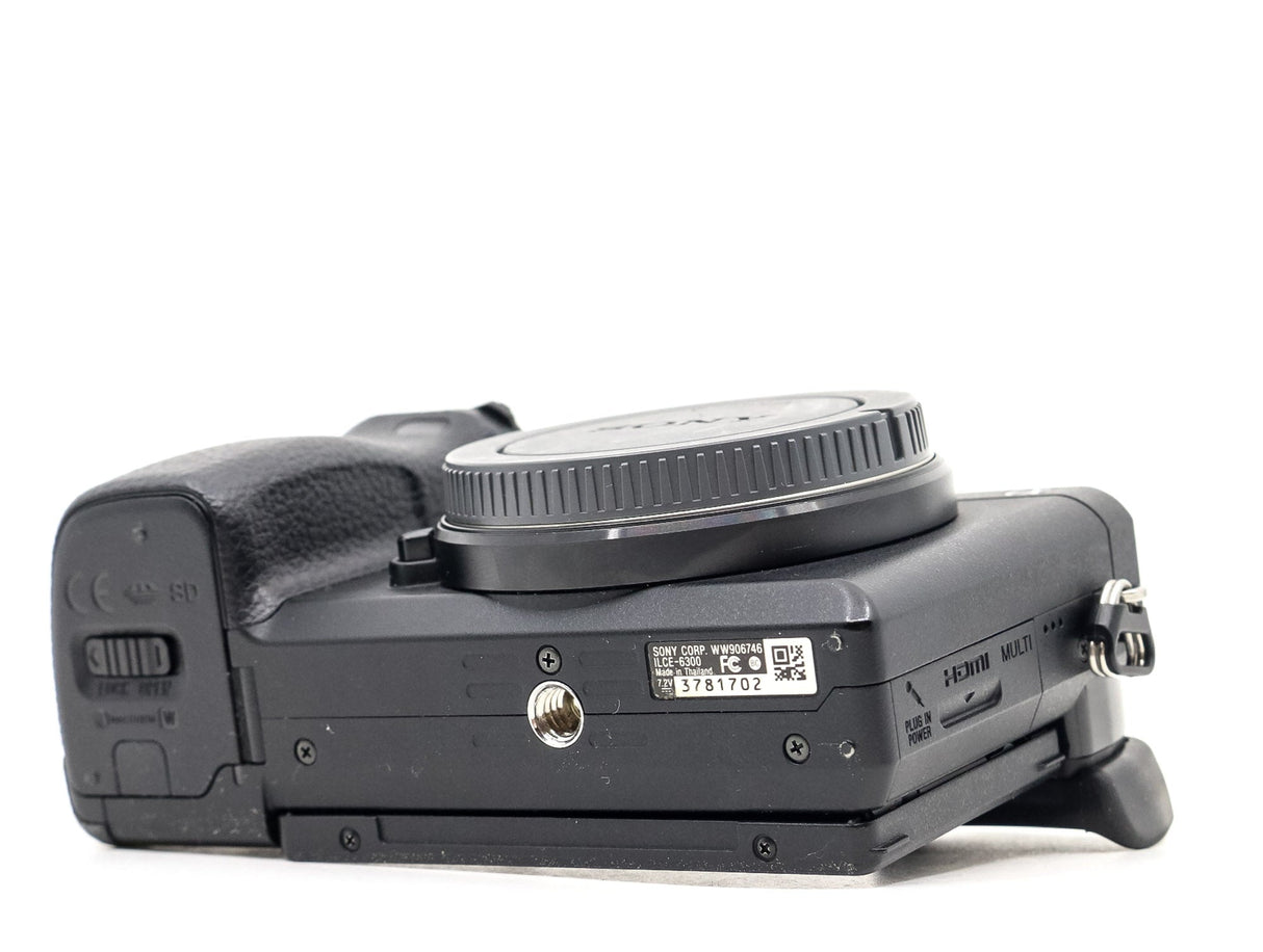 Sony Alpha A6300 - segunda mano - excelente estado - detalle 2 de 4 - SKU 3810057 - Camera Market