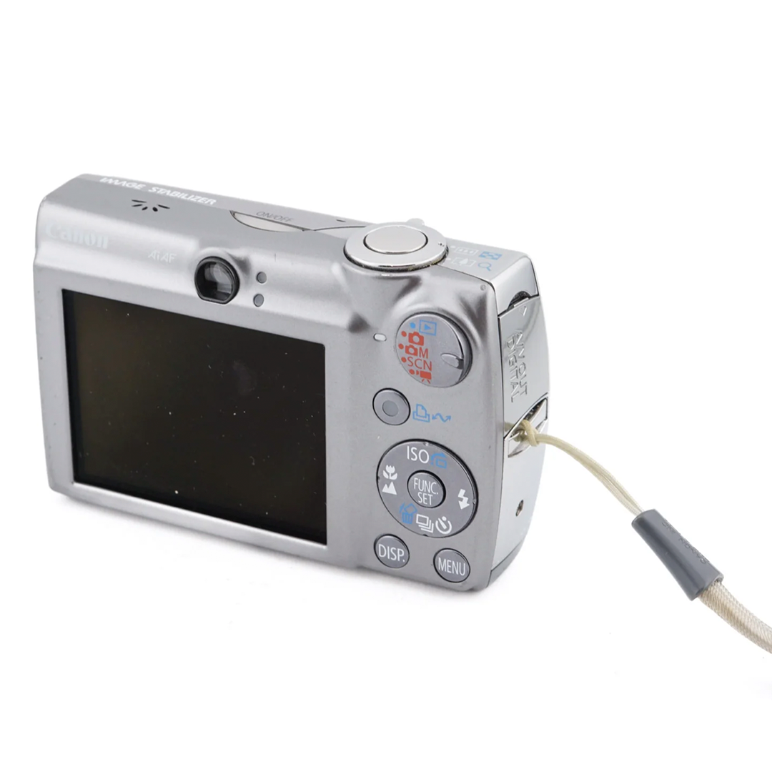 Canon IXUS 850 IS - Vintage Digital Camera