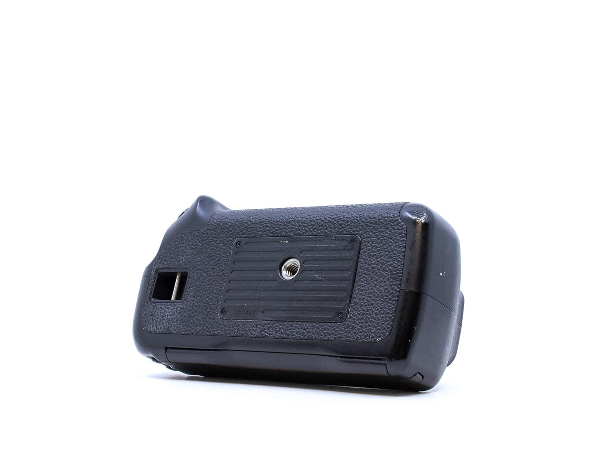 Canon BG-E2 Battery Grip - segunda mano - excelente estado - detalle 3 de 4 - SKU 3787397 - Camera Market