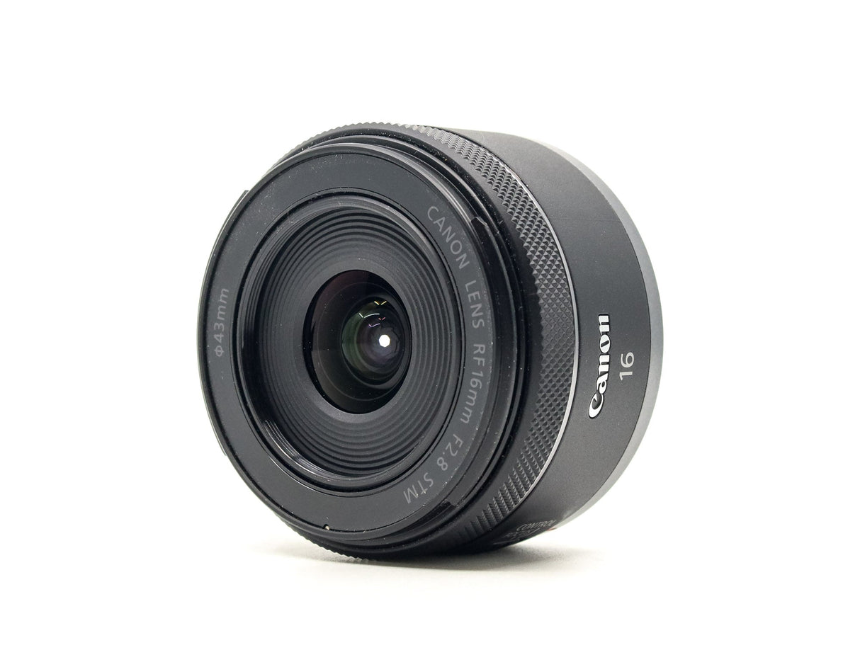 Canon RF 16mm f/2.8 STM - segunda mano - excelente estado - detalle 2 de 3 - SKU 3719596 - Camera Market