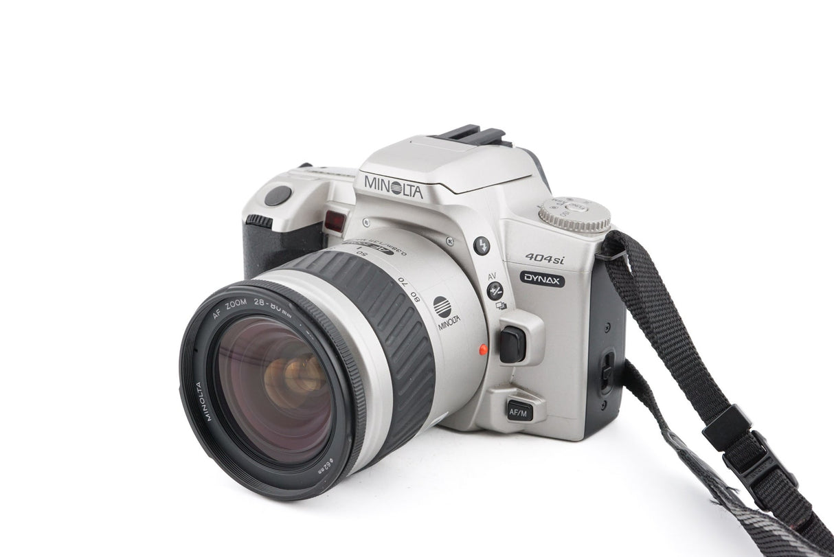 Minolta Dynax 404si + 28-80mm f3.5-5.6 Zoom AF