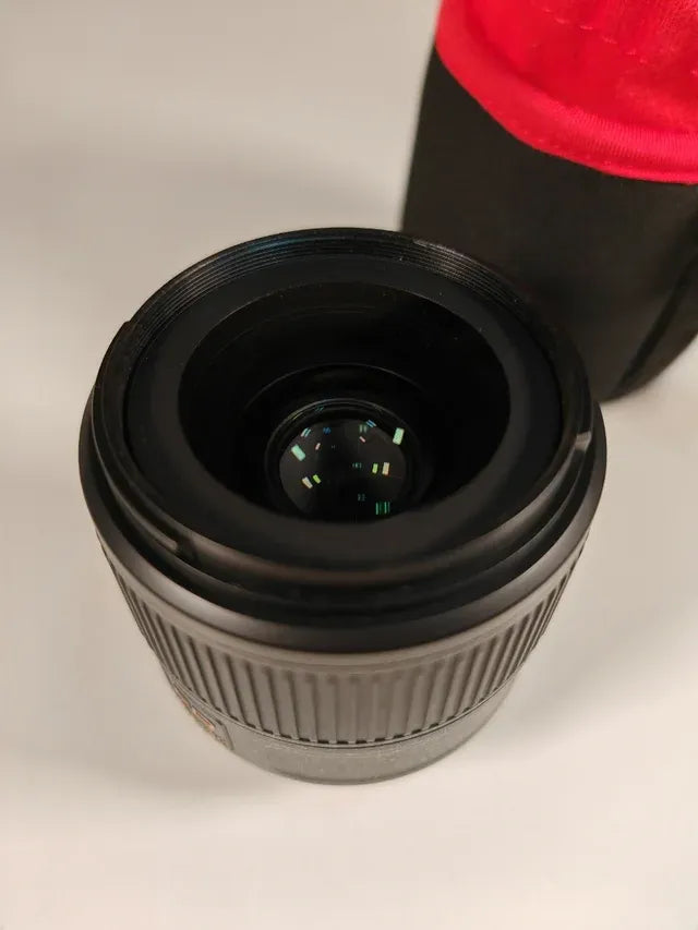 NikonNikkor AF-S 35mm f1.8G EDcc178258-8add-42d5-83a0-c3c338695383