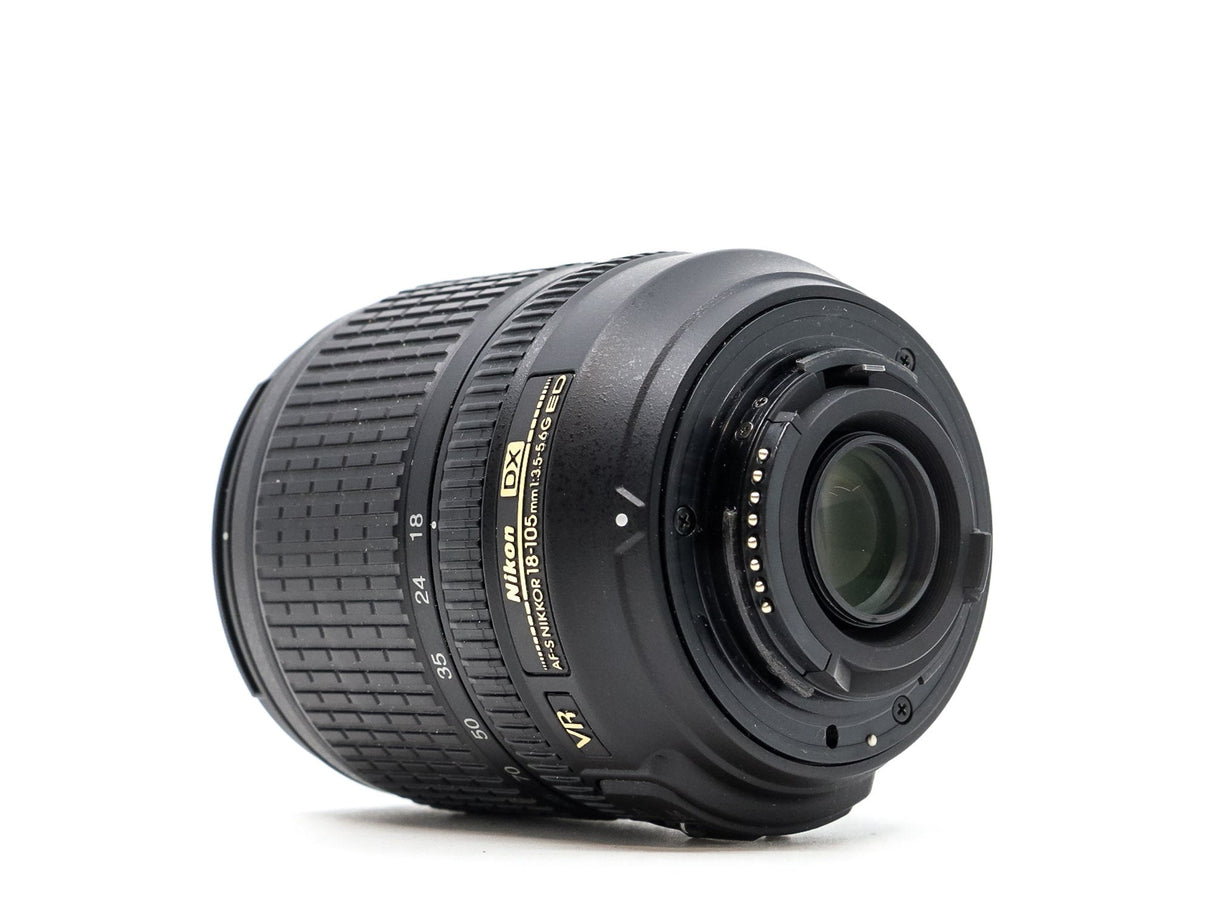 Nikon AF-S DX Nikkor 18-105mm f/3.5-5.6G ED VR - segunda mano - excelente estado - detalle 2 de 6 - SKU 3787724 - Camera Mark