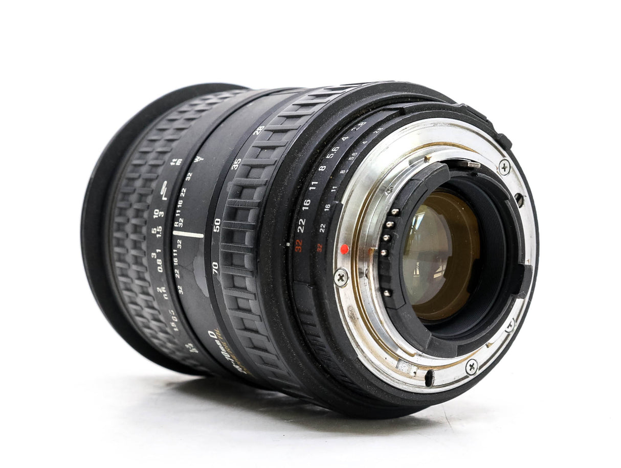 Sigma 28-70mm f/2.8D EX Aspherical DF - Nikon Fit - segunda mano - excelente estado - detalle 3 de 4 - SKU 3792142 - Camera M