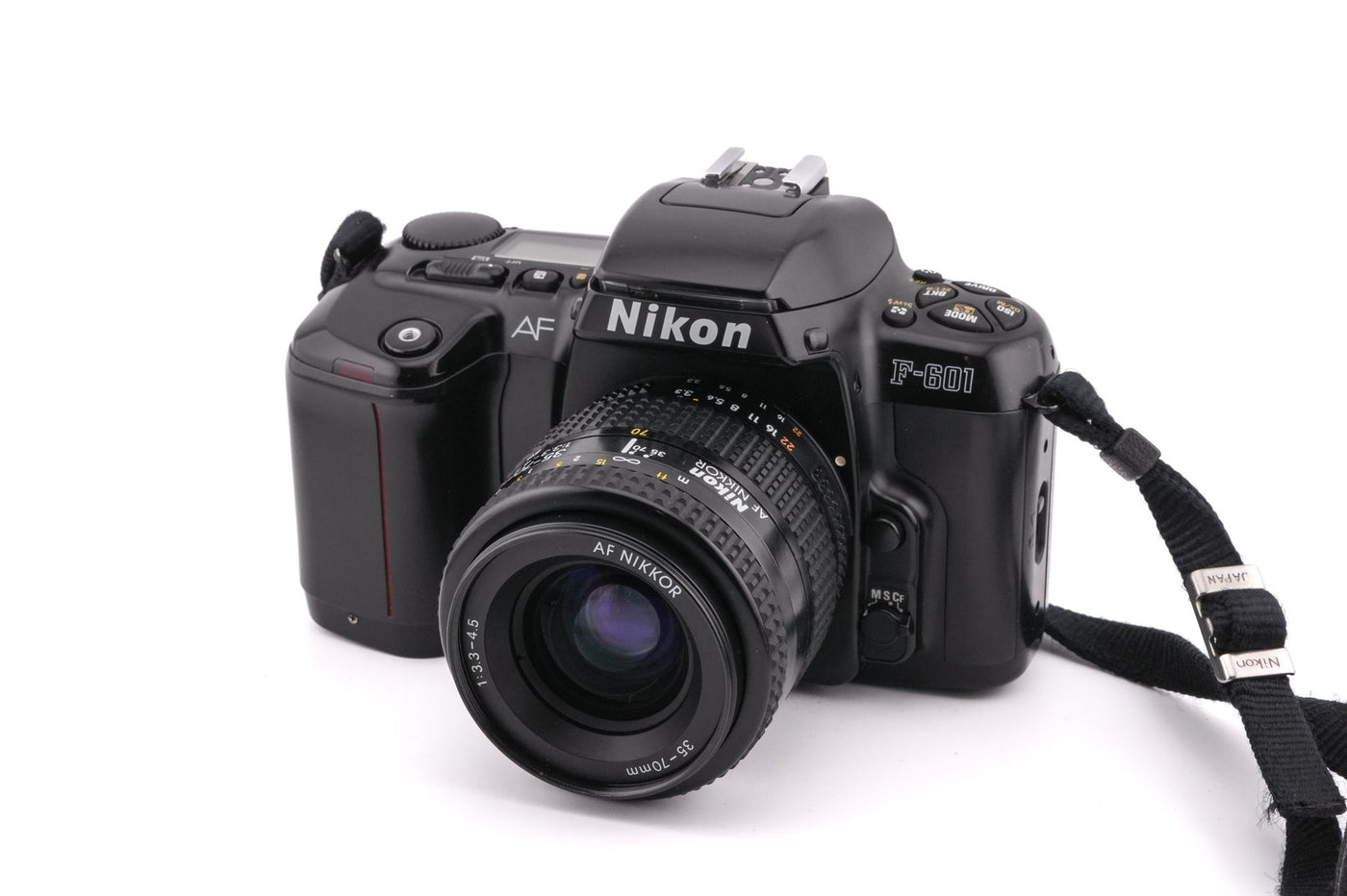 Nikon F-601 + 35-70mm f3.3-4.5 AF Nikkor · imagen principal