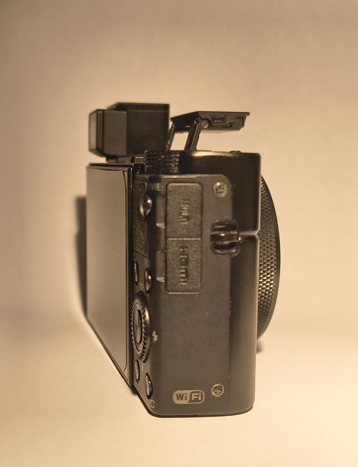 SonyRX100VI9da11114-5506-48fa-b0e2-f875d5d59949