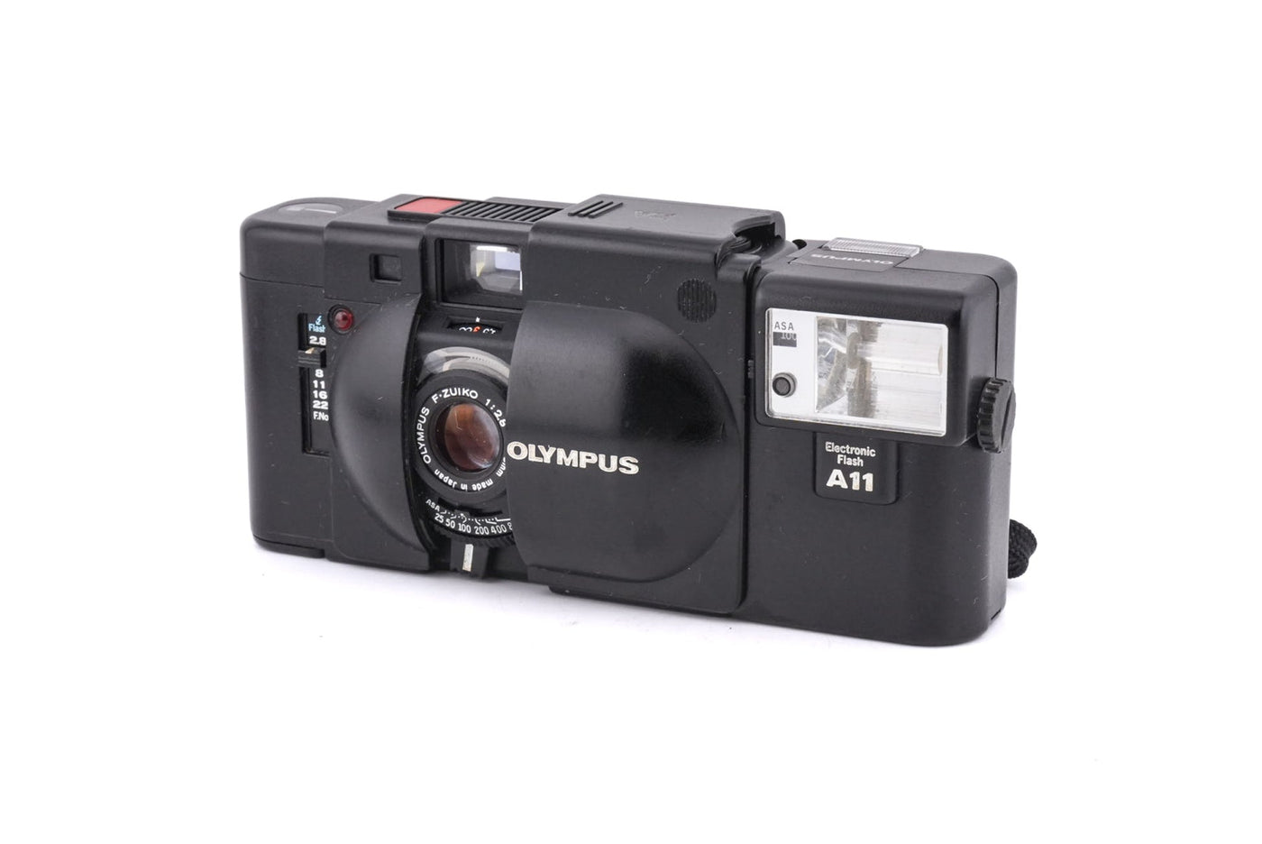 Olympus XA + Flash électronique A11 Certifié Révisé · image principale