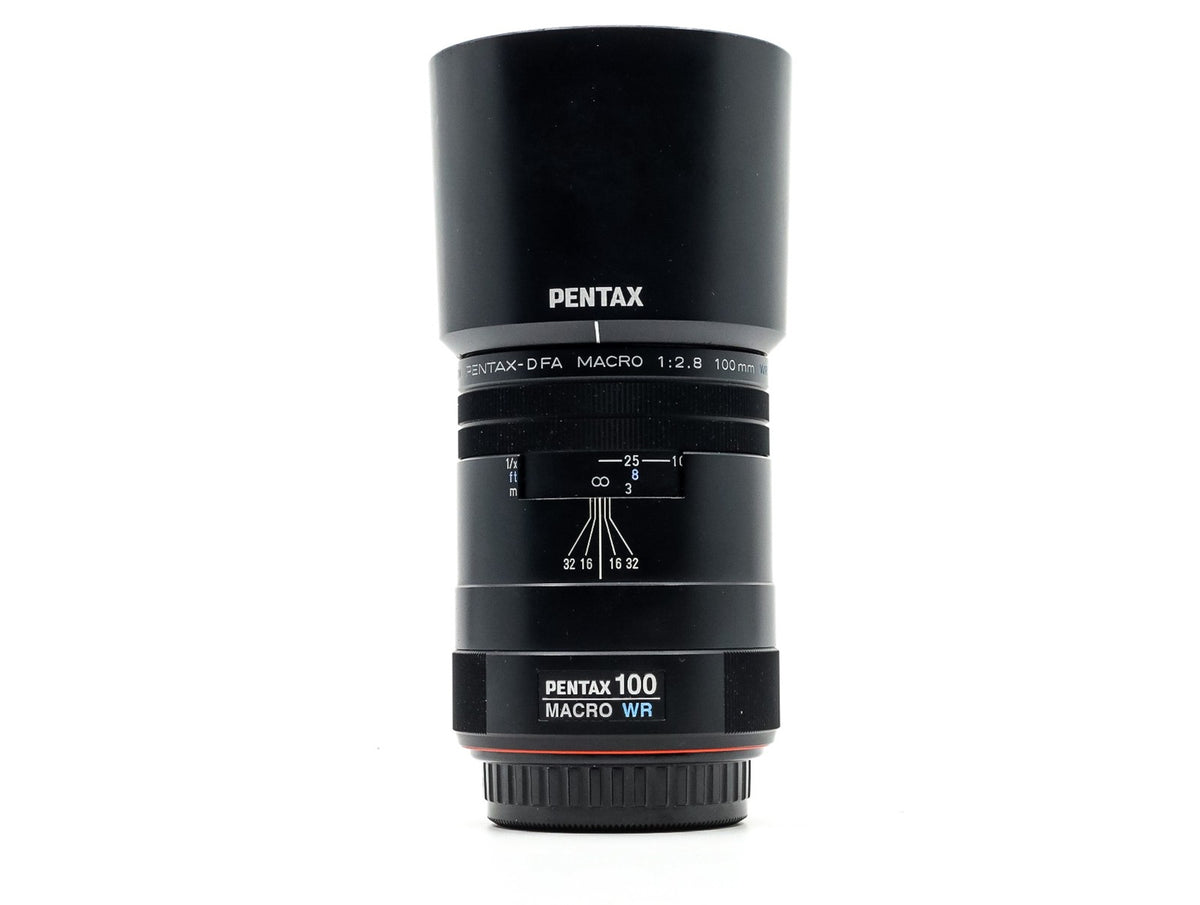 Pentax SMC Pentax-D FA 100mm F/2.8 Macro · image principale