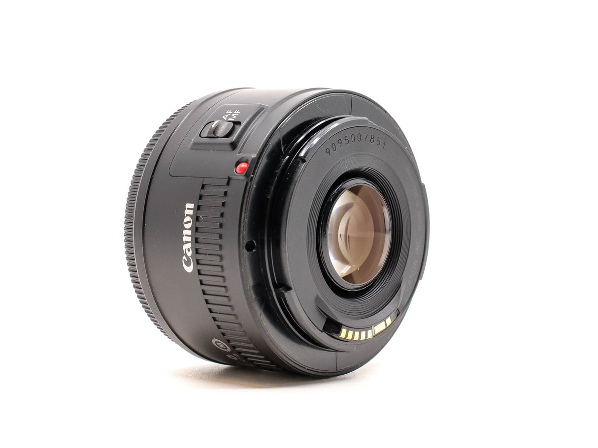 Canon EF 50mm f/1.8 II - segunda mano - excelente estado - detalle 3 de 3 - SKU 3792126 - Camera Market