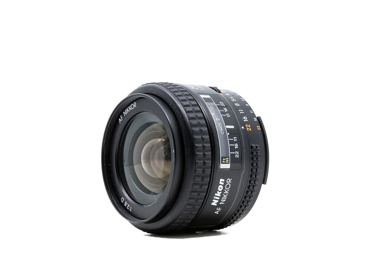 Nikon AF Nikkor 24mm f/2.8D