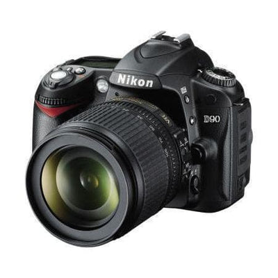 D90 Reflex - Noir + Nikon Nikkor AF-S DX VR 18-105mm f/3.5-5.6G ED f/3.5-5.6