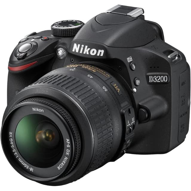 SLR D3200 - Noir + Nikon AF-S DX Nikkor 18-55mm f/3.5-5.6G VR II f/3.5-5.6 · image principale