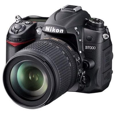 SLR D7000 - Noir + Nikon AF-S Nikkor 18-105mm f/3.5-5.6G ED f/3.5-5.6