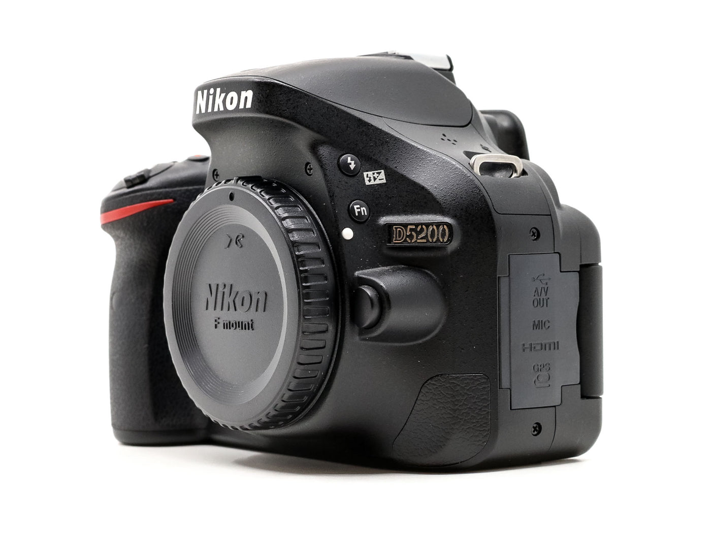 Nikon D5200  · main image
