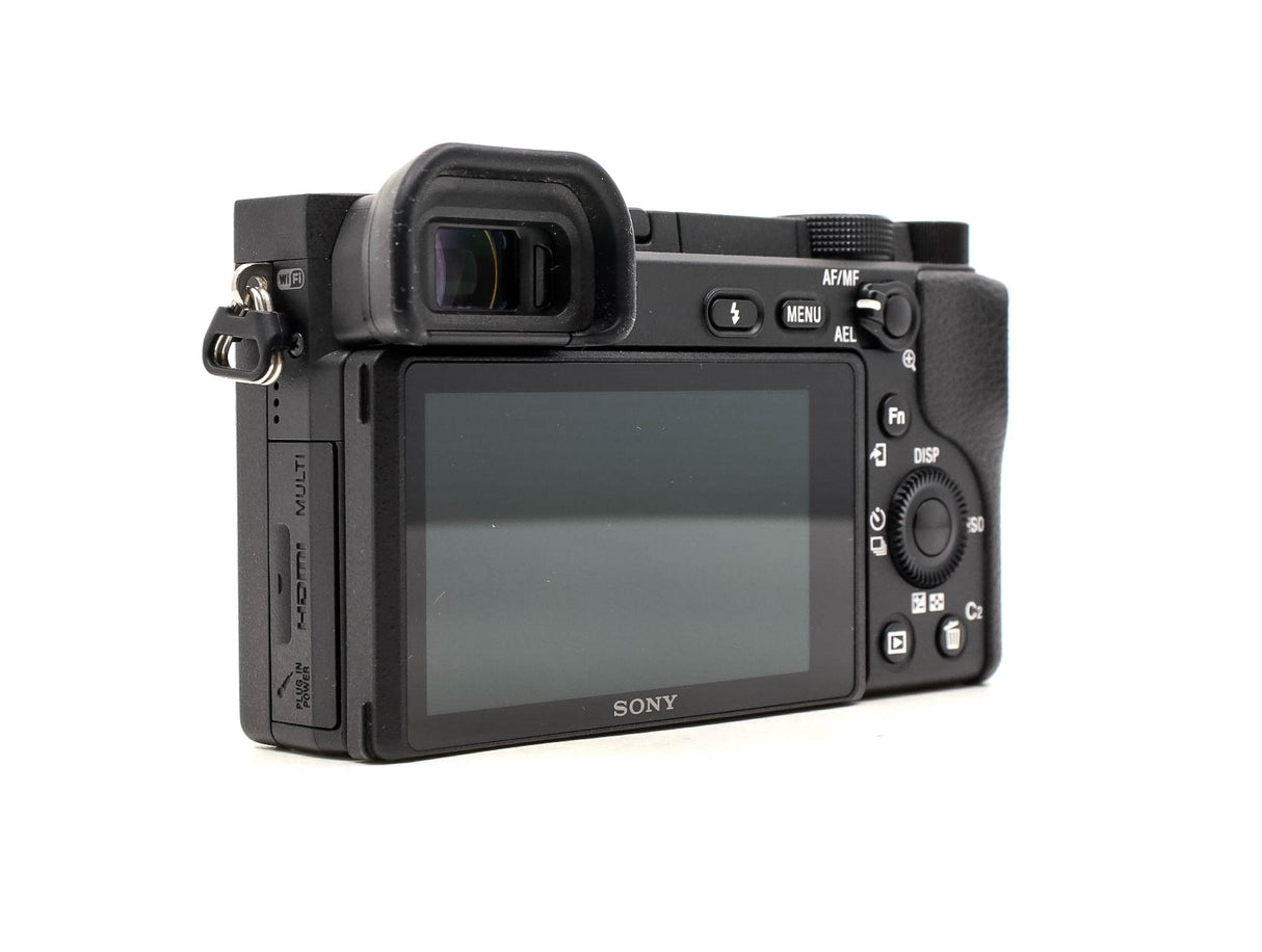 Fotocamera mirrorless Canon EOS RP ricondizionata (nera)