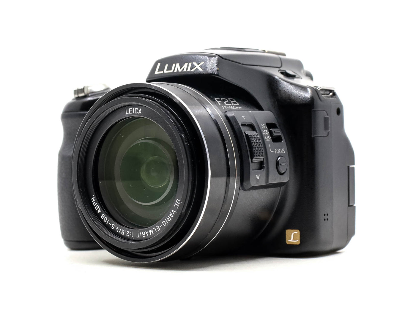 Panasonic Lumix DMC-FZ200 · image principale