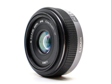 Panasonic Lumix G 20mm f/1.7 ASPH - segunda mano - excelente estado - detalle 2 de 3 - SKU 3425787 - Camera Market