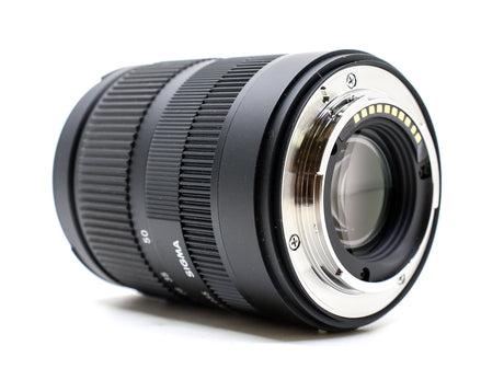 Sigma 18-50mm f/2.8 DC DN Contemporary - Fujifilm X Fit - segunda mano - excelente estado - detalle 3 de 3 - SKU 3788022 - Ca