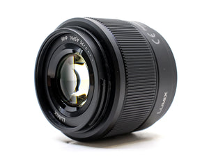 Panasonic Lumix G 25mm f/1.7 ASPH