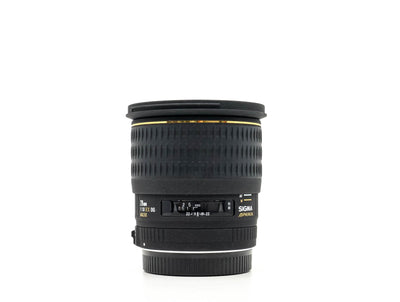 Sigma 28mm f/1,8 EX DG Macro - Monture Canon EF