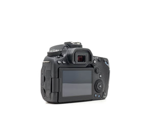 Canon EOS 90D