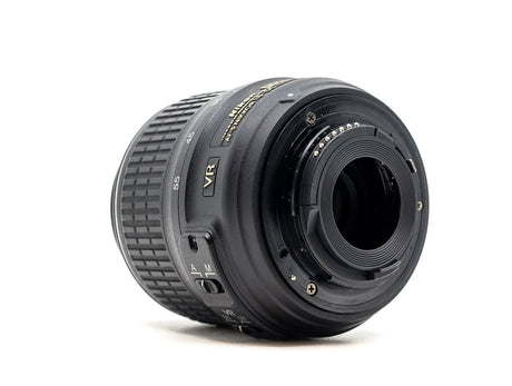 Nikon AF-S DX Nikkor 18-55mm f/3.5-5.6G VR - segunda mano - excelente estado - detalle 3 de 3 - SKU 3785771 - Camera Market