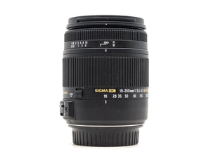 Sigma 18-250mm f/3.5-6.3 DC Macro OS HSM - Canon EF-S Fit