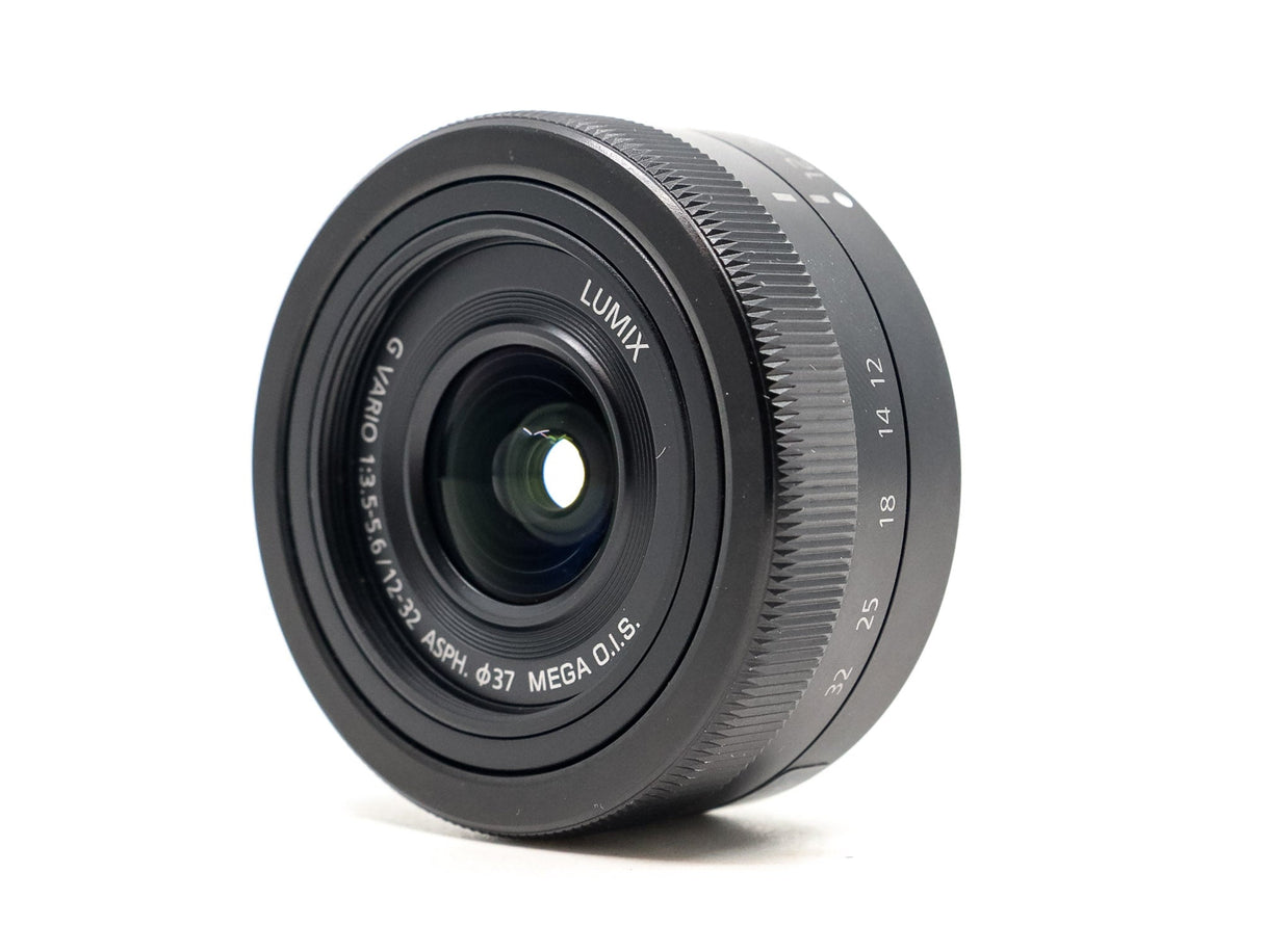 Panasonic Lumix G Vario 12-32mm f/3.5-5.6 ASPH Mega O.I.S. - segunda mano - excelente estado - detalle 2 de 3 - SKU 3774865 -