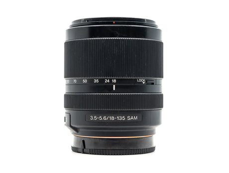Sony DT 18-135mm f/3,5-5,6 SAM - Monture Sony A