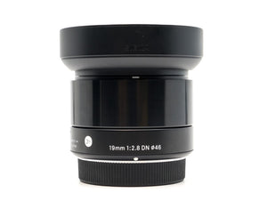 Sigma 19mm f/2.8 DN ART - Micro Four Thirds Fit - segunda mano - excelente estado - foto principal - SKU 3798296 - Camera Mar