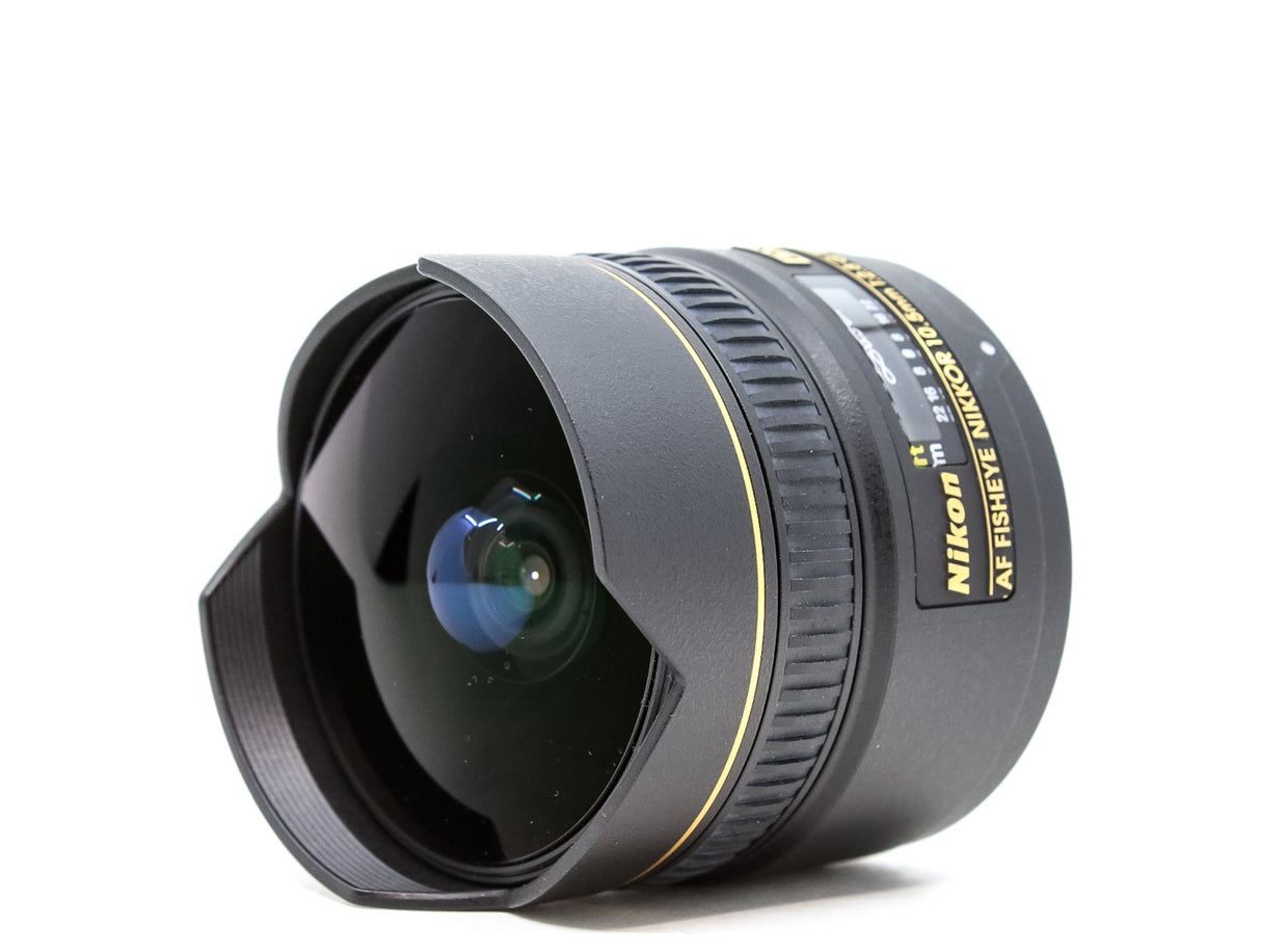 Nikon AF Nikkor DX 10.5mm f/2.8G ED Fisheye