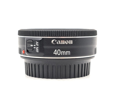 Canon EF 40 mm f/2,8 STM