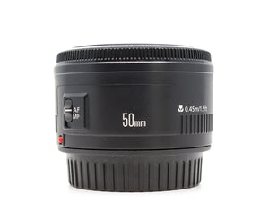 Canon EF 50mm f/1.8 II