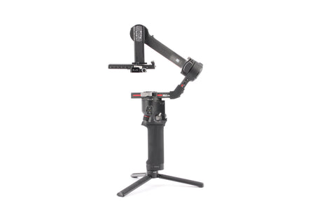 DJI RS 3 Pro Combo - segunda mano - excelente estado - detalle 2 de 5 - SKU 3703435 - Camera Market