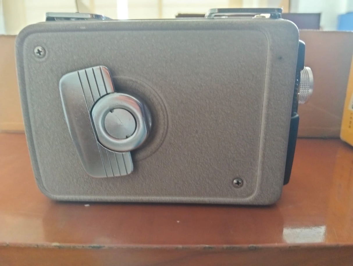 kodak movie camara model 2fb4281f9-6176-4b3d-b635-42a328d857bf