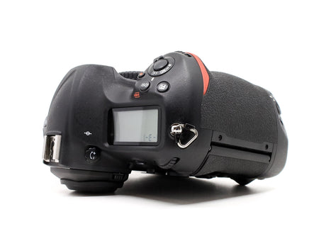 Nikon D5 (Dual XQD) - segunda mano - excelente estado - detalle 3 de 4 - SKU 3785751 - Camera Market