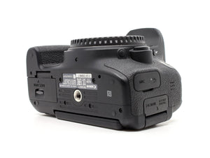 Canon EOS 750D - segunda mano - excelente estado - detalle 2 de 4 - SKU 3798319 - Camera Market