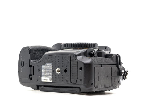 Nikon D850 - segunda mano - excelente estado - detalle 2 de 4 - SKU 3743233 - Camera Market