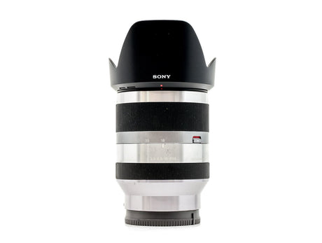 Sony E 18-200mm f/3,5-6,3 OSS