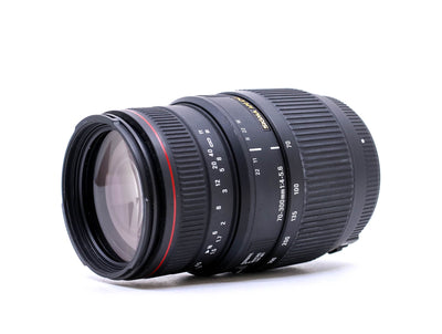 Sigma 70-300mm f/4-5.6 APO DG Macro (2005) - Monture Nikon