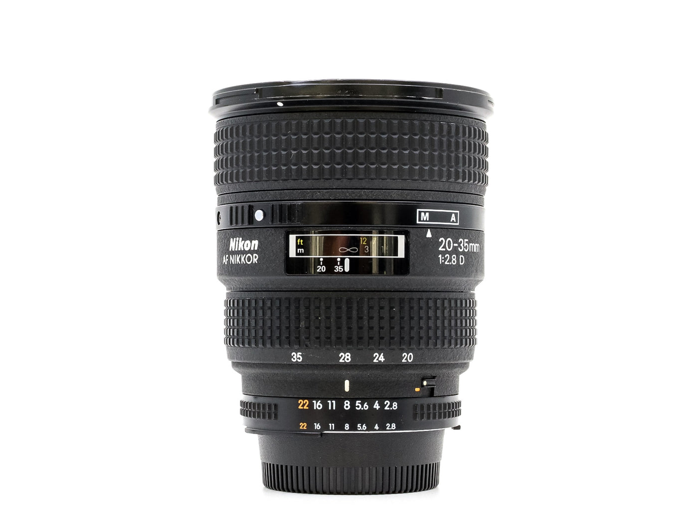 Nikon AF Nikkor 20-35mm f/2.8D · imagen principal