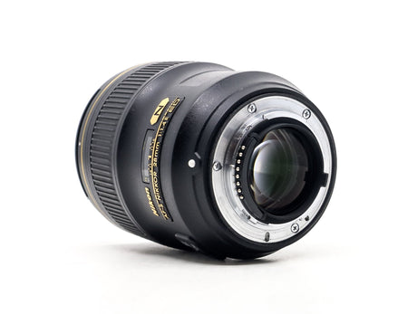 Nikon AF-S Nikkor 28mm f/1.4E ED - segunda mano - excelente estado - detalle 3 de 3 - SKU 3758078 - Camera Market