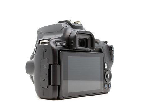 Canon EOS 250D - segunda mano - excelente estado - detalle 3 de 4 - SKU 3790723 - Camera Market