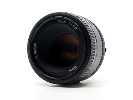 Nikon AF Nikkor 50mm f/1.8D - segunda mano - excelente estado - detalle 2 de 3 - SKU 3787894 - Camera Market