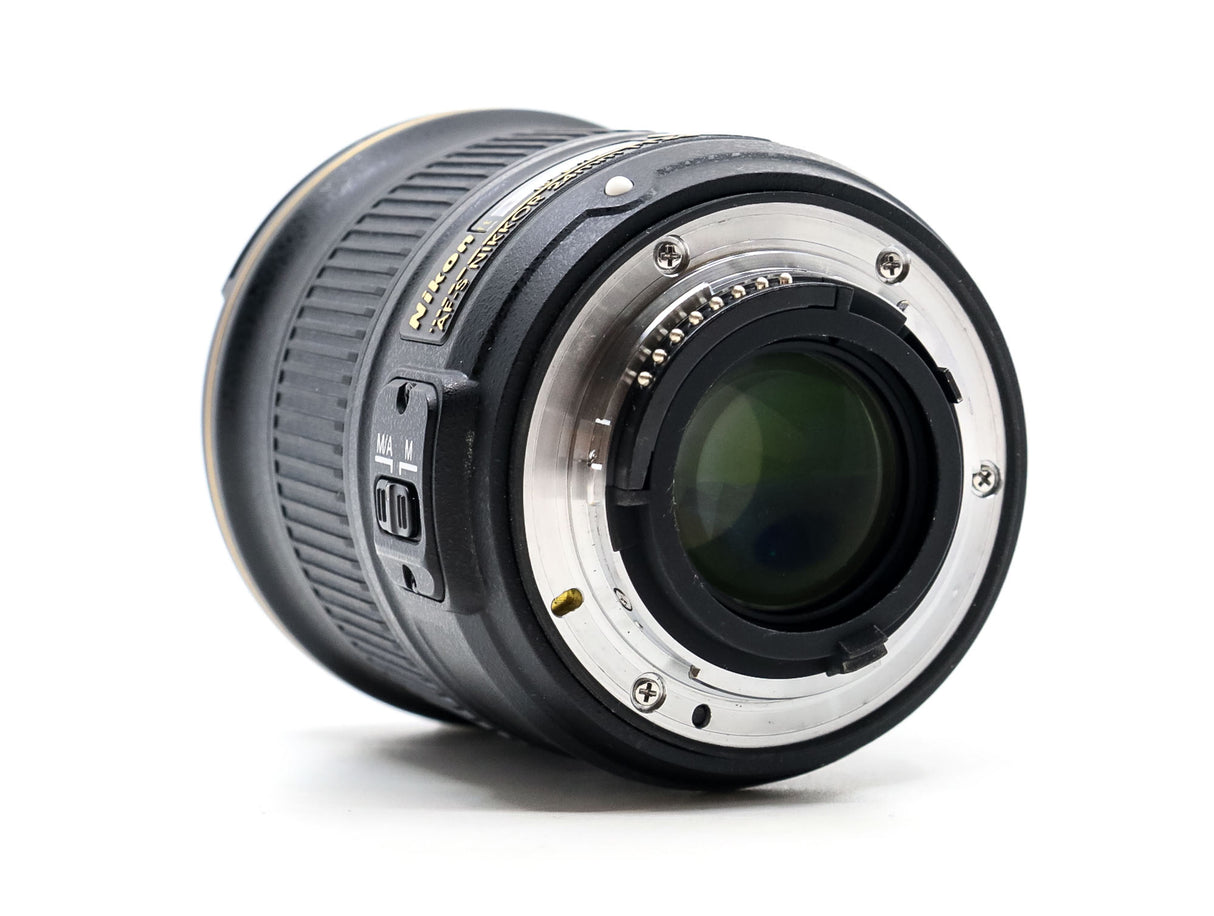 Nikon AF-S Nikkor 24mm f/1.8G ED