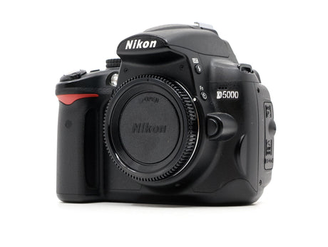 Nikon D5000 - segunda mano - excelente estado - foto principal - SKU 3703635 - Camera Market