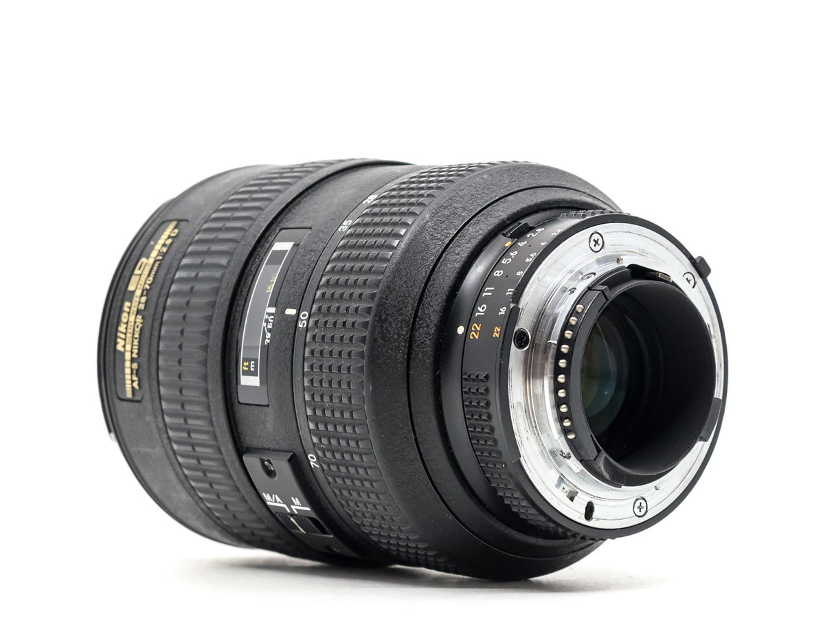 Nikon AF-S Nikkor 28-70mm f/2.8D IF-ED